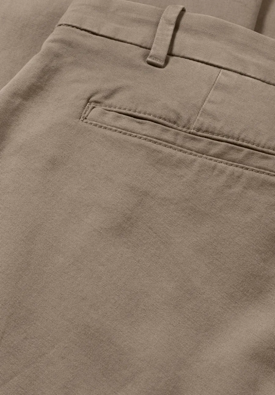 Chino LENN Regular aus Bio-Baumwolle von hessnatur
