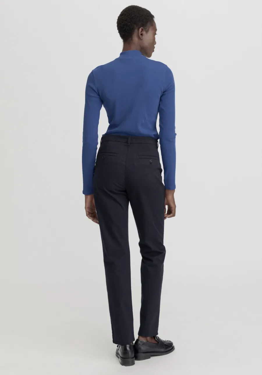 Chino Straight Leg Regular aus Bio-Baumwolle von hessnatur