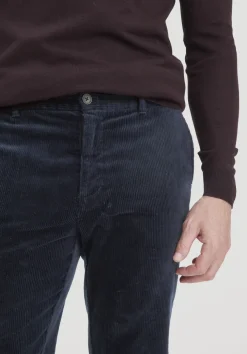Cordhose LENN Regular aus Bio-Baumwolle von hessnatur