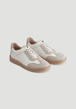 Court Sneaker aus chromfrei gegerbtem Leder von hessnatur