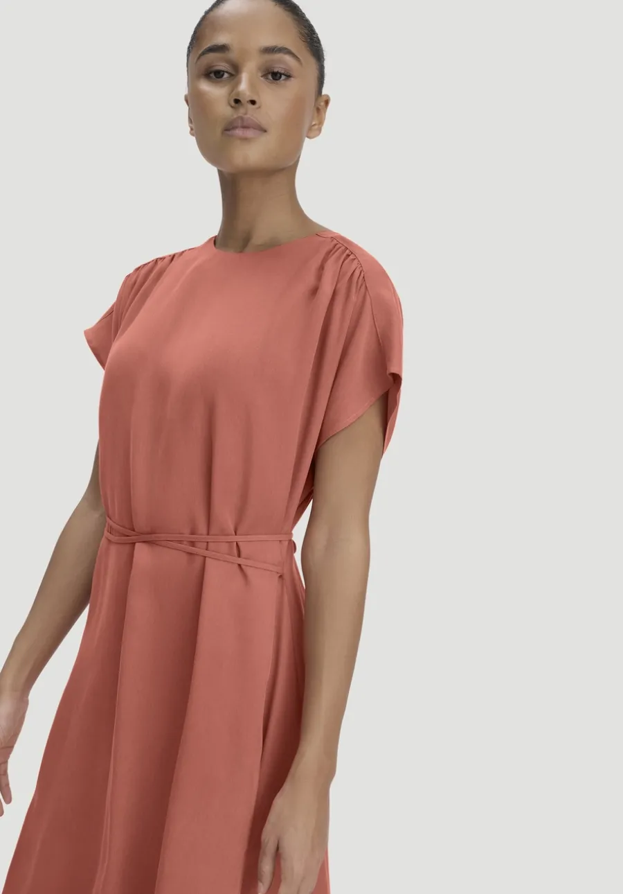 Gewebe Kleid mit Wickeloptik Midi aus reinem TENCEL™ Lyocell von hessnatur