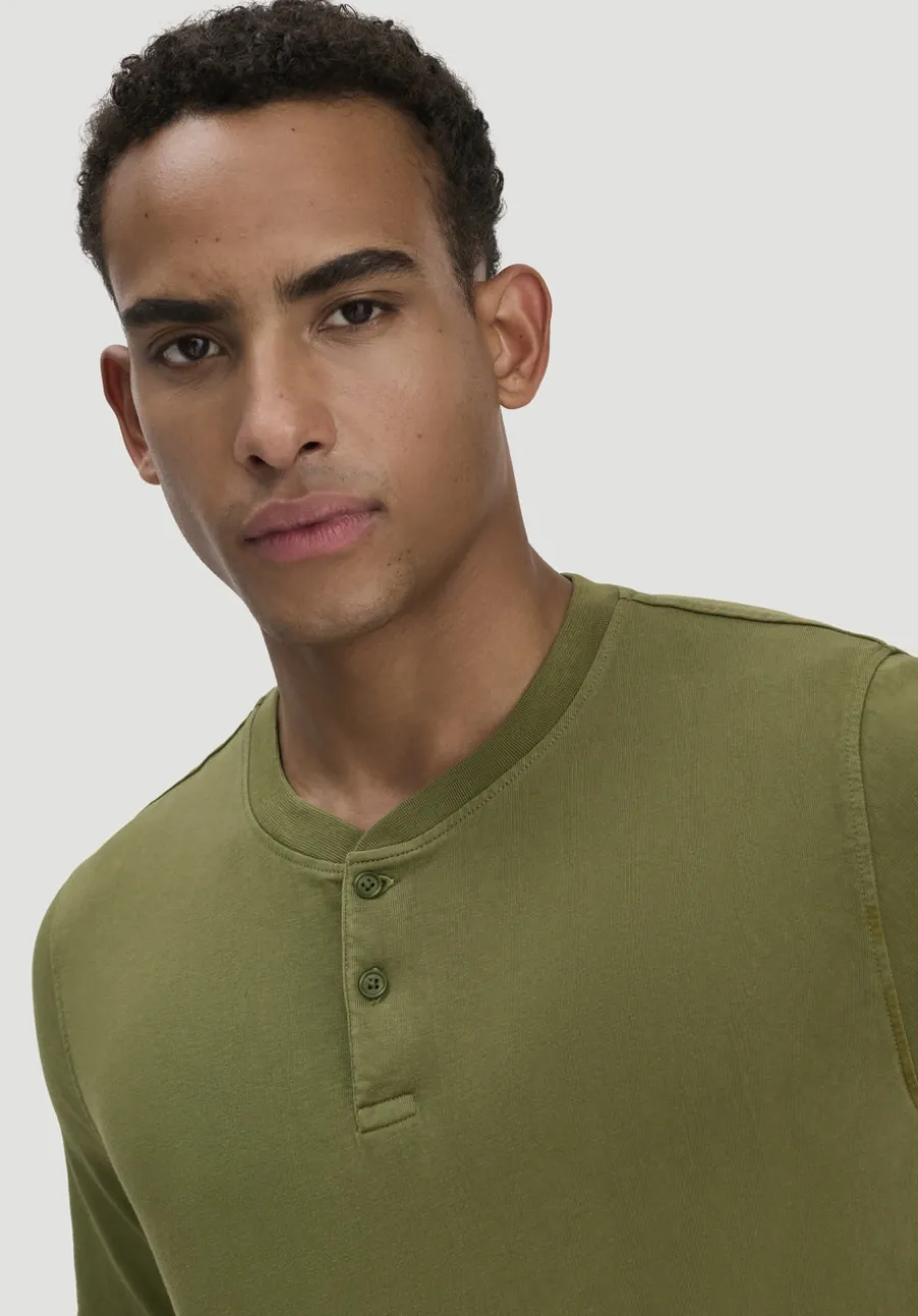 Heavy Jersey Henley Shirt Relaxed aus reiner Bio-Baumwolle von hessnatur