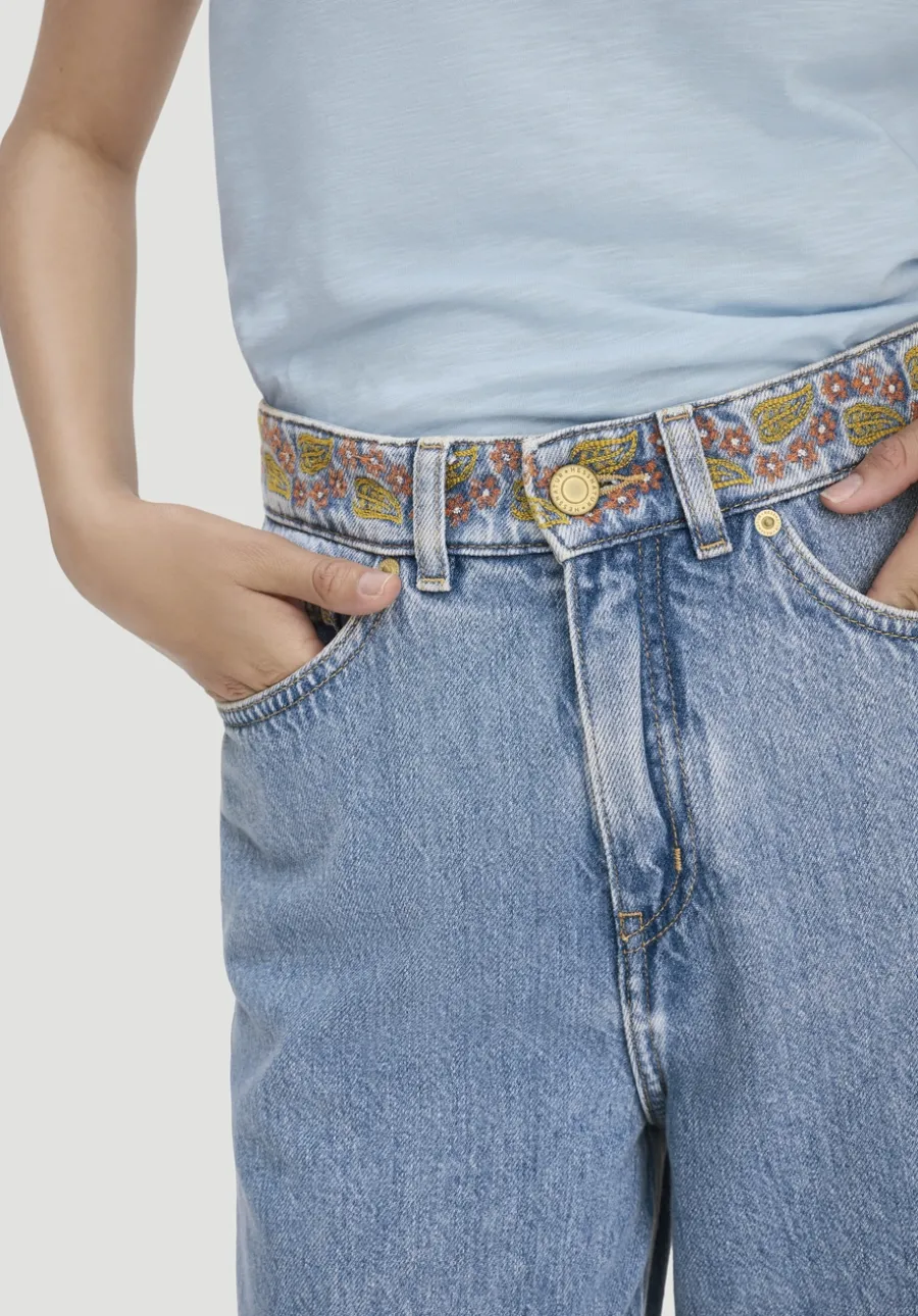 Jeans ALVA Wide Leg Embroidery aus Bio-Baumwolle mit TENCEL™ Lyocell von hessnatur