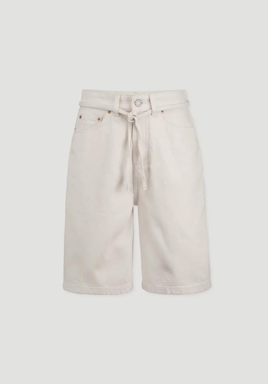 Jeans Bermuda UNDYED aus Bio-Baumwolle und TENCEL™ Lyocell von hessnatur