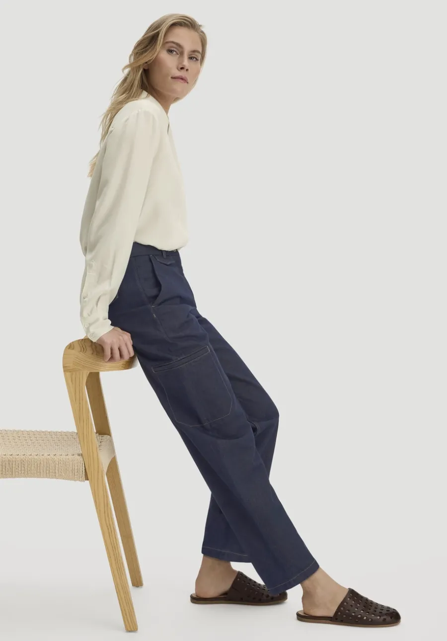 Jeans Cargo Barrel Leg aus reinem Bio-Denim von hessnatur