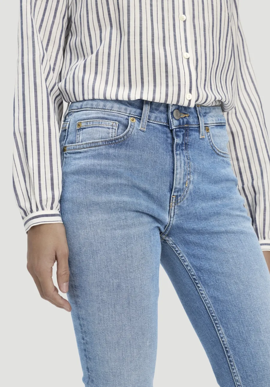 Jeans LEA Mid Rise Slim aus Bio-Denim von hessnatur