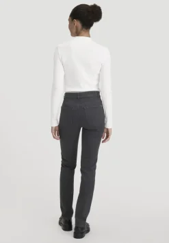 Jeans LEA Slim aus Bio-Denim von hessnatur