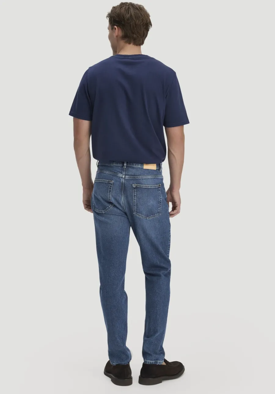 Jeans MADS Relaxed Tapered aus Bio-Denim von hessnatur