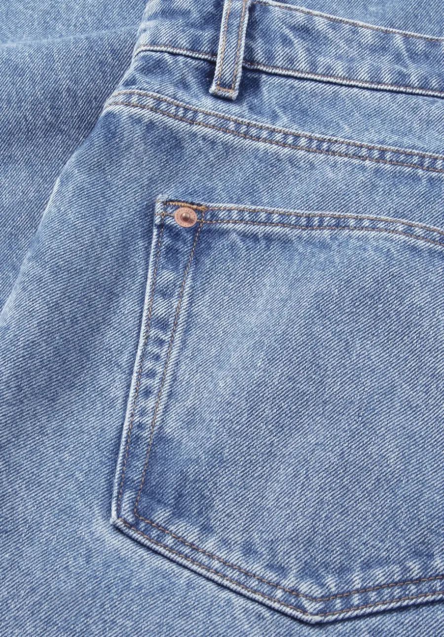 Jeans MADS Relaxed Tapered aus reiner Bio-Denim von hessnatur