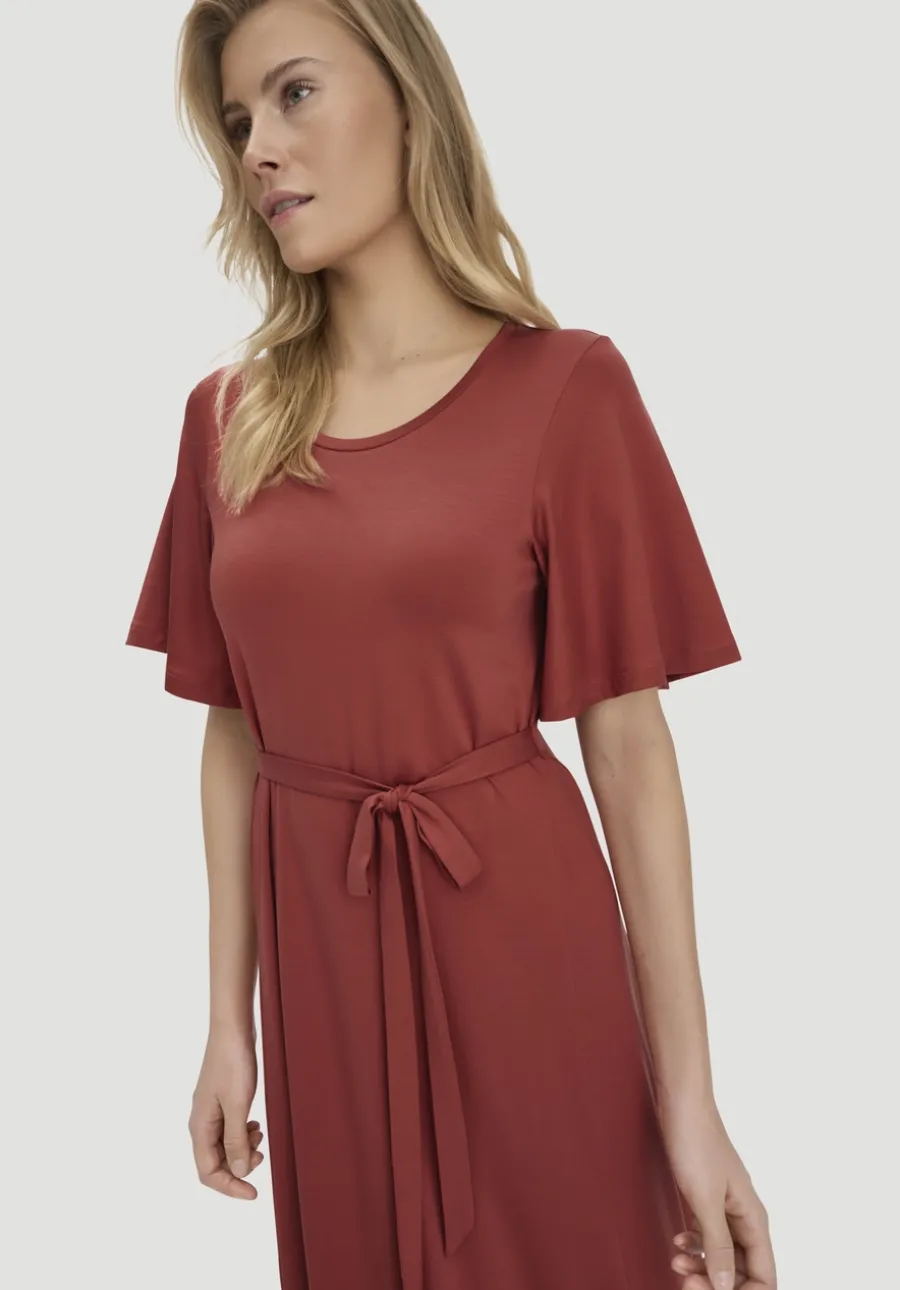 Jersey Kleid Kniebedeckend Slim aus TENCEL™ Lyocell von hessnatur