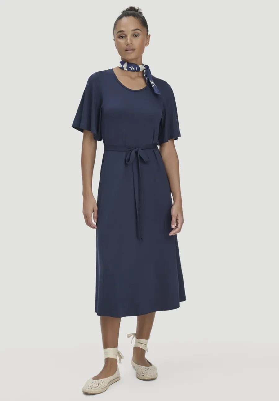 Jersey Kleid Kniebedeckend Slim aus TENCEL™ Lyocell von hessnatur