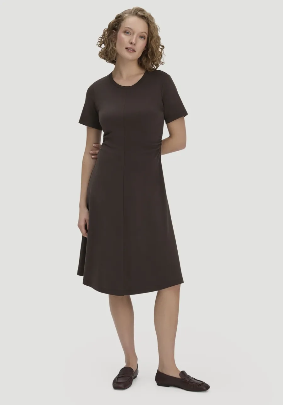 Jersey Kleid Kniebedeckend Slim aus reiner Bio-Baumwolle von hessnatur