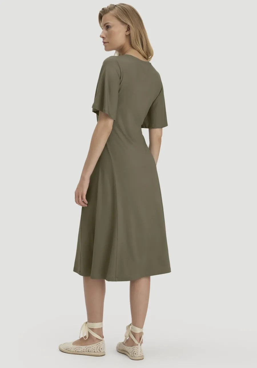 Jersey Kleid Kniebedeckend Slim aus TENCEL™ Lyocell von hessnatur