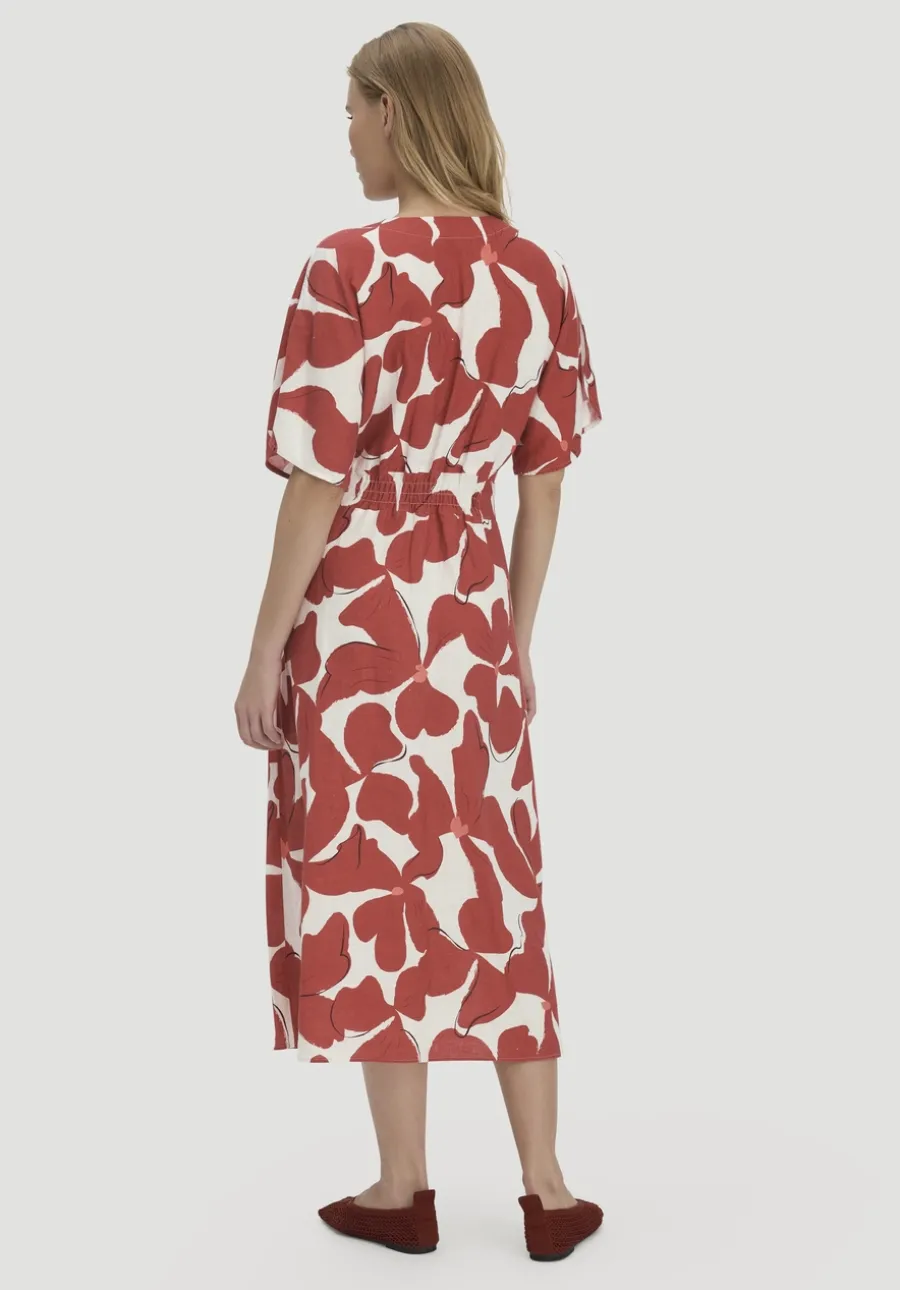 Kleid mit Taillierung Midi aus reinem Leinen von hessnatur