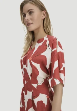 Kleid mit Taillierung Midi aus reinem Leinen von hessnatur