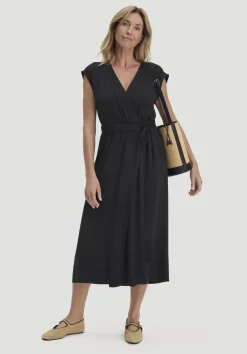 Kleid mit Wickeloptik Midi aus LENZING™ ECOVERO™ von hessnatur