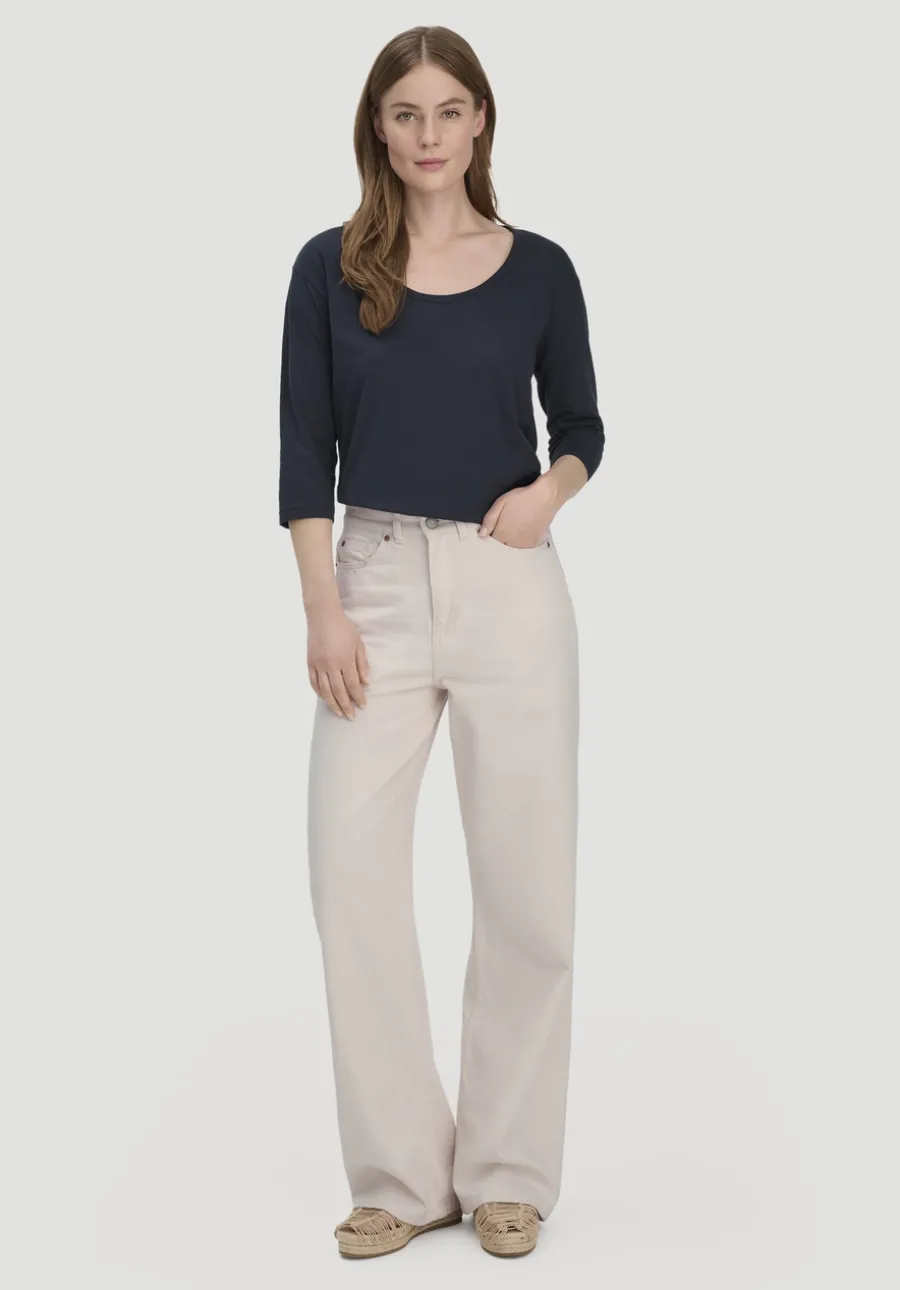 Light Slub Longsleeve Relaxed aus reiner Bio-Baumwolle von hessnatur