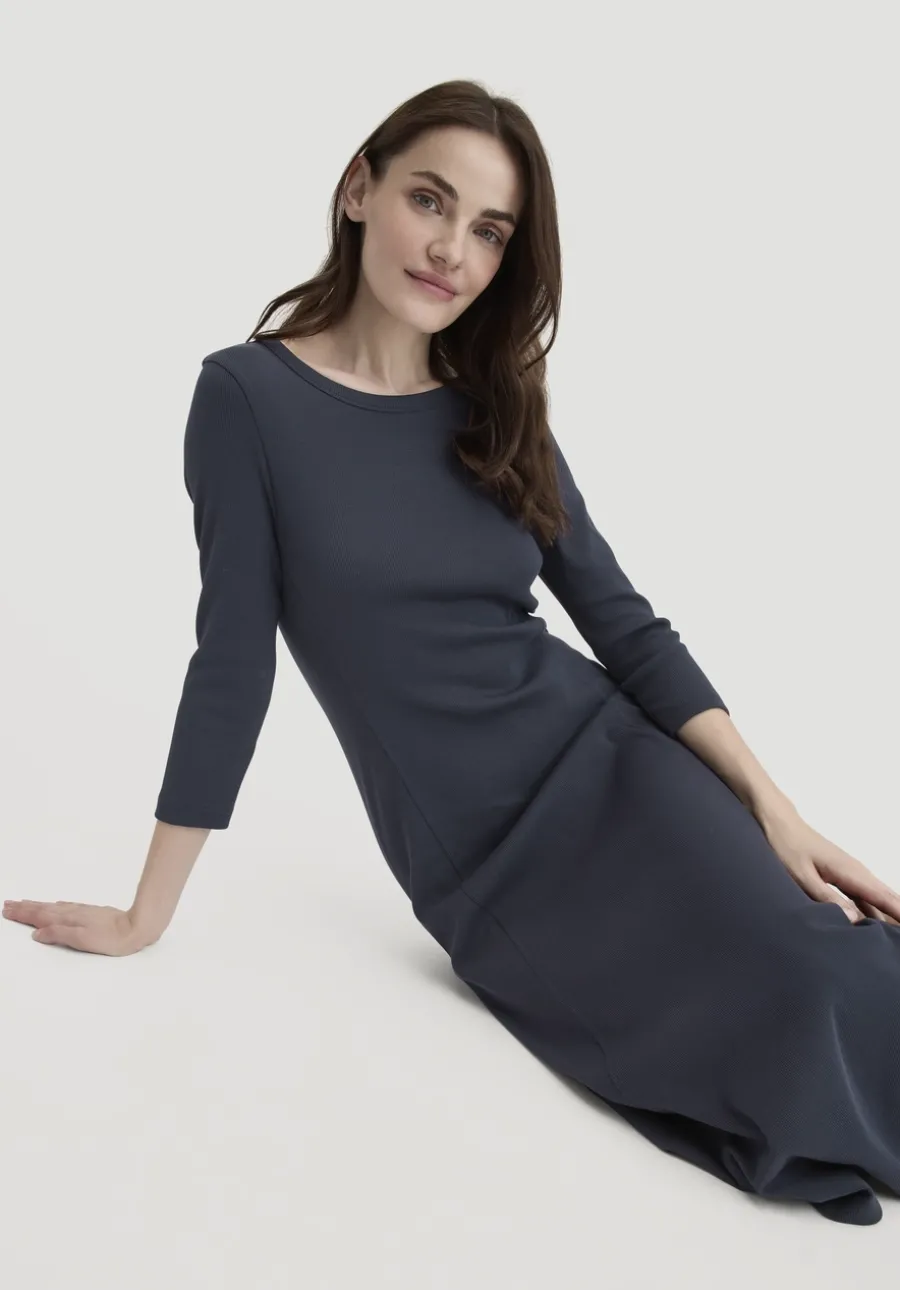 Rib Kleid Midi Slim aus Bio-Baumwolle von hessnatur