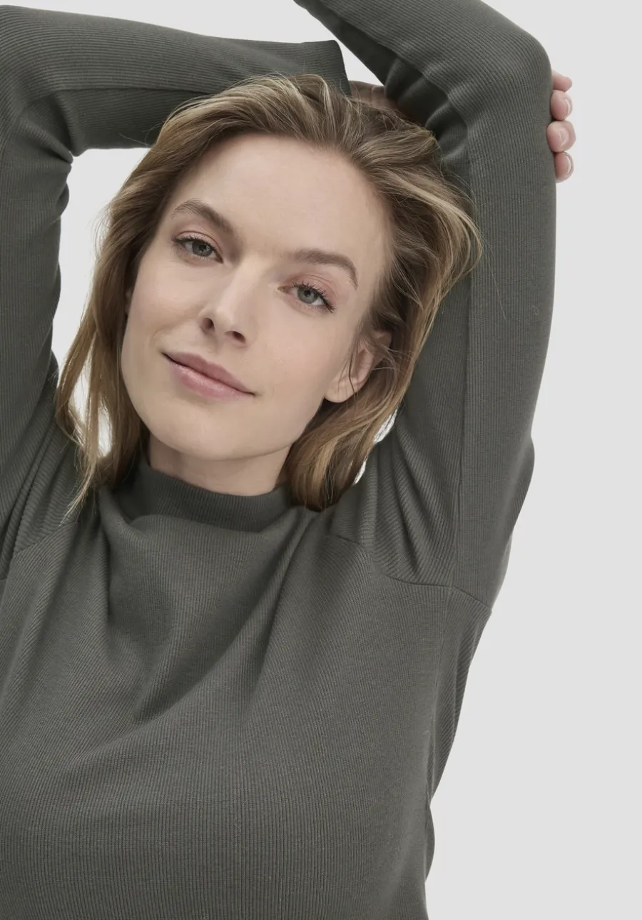 Rib Longsleeve Slim aus Bio-Baumwolle von hessnatur
