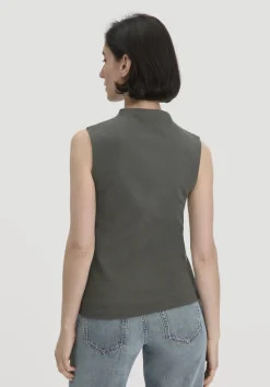 Rib Top Slim aus Bio-Baumwolle von hessnatur