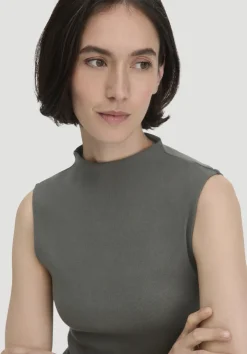 Rib Top Slim aus Bio-Baumwolle von hessnatur
