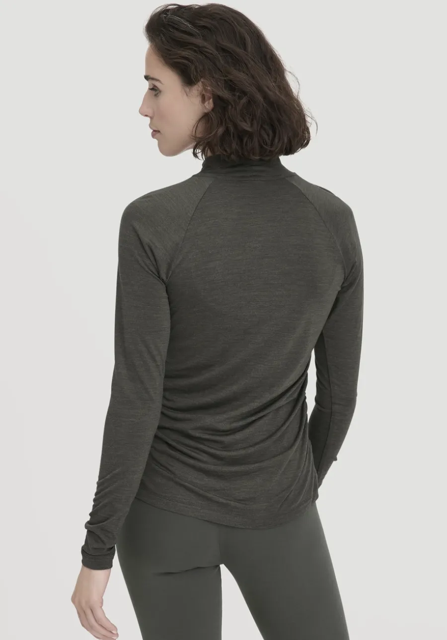 Shirt Langarm Slim ACTIVE FUNCTIONAL aus Bio-Merinowolle und TENCEL™ Lyocell von hessnatur