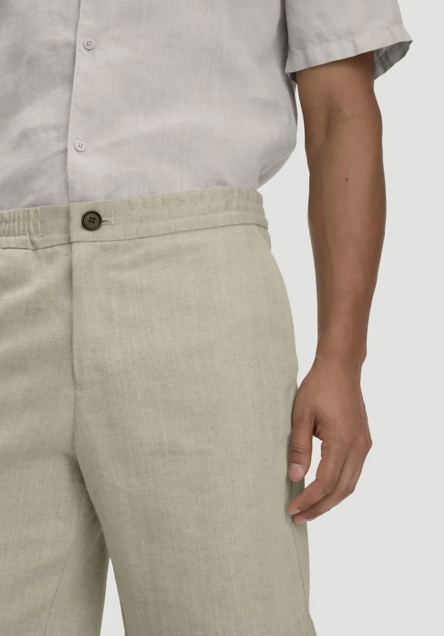 Shorts ENEA Relaxed aus Bio-Baumwolle mit Leinen von hessnatur