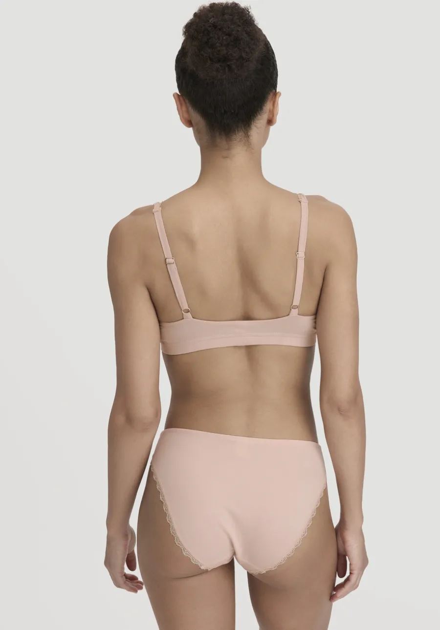 Slip Regular Cut COTTON FEEL LACE aus Bio-Baumwolle von hessnatur