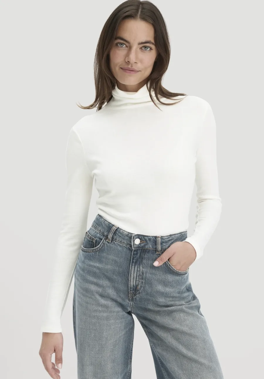 Softrib Longsleeve Fitted aus Bio-Baumwolle und TENCEL™ Modal von hessnatur