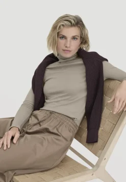 Softrib Longsleeve Fitted aus Bio-Baumwolle und TENCEL™ Modal von hessnatur