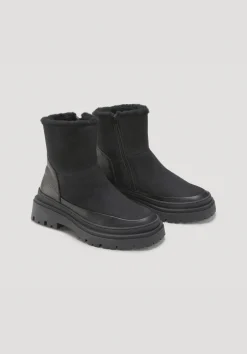 Stiefelette aus chromfrei gegerbtem Nubuk-Leder von hessnatur