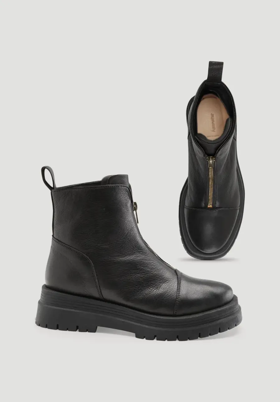 Stiefelette mit Zipper aus chromfrei gegerbtem Leder von hessnatur