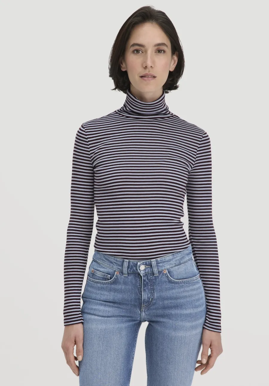 Streifen Softrib Longsleeve Fitted aus Bio-Baumwolle und Modal von hessnatur