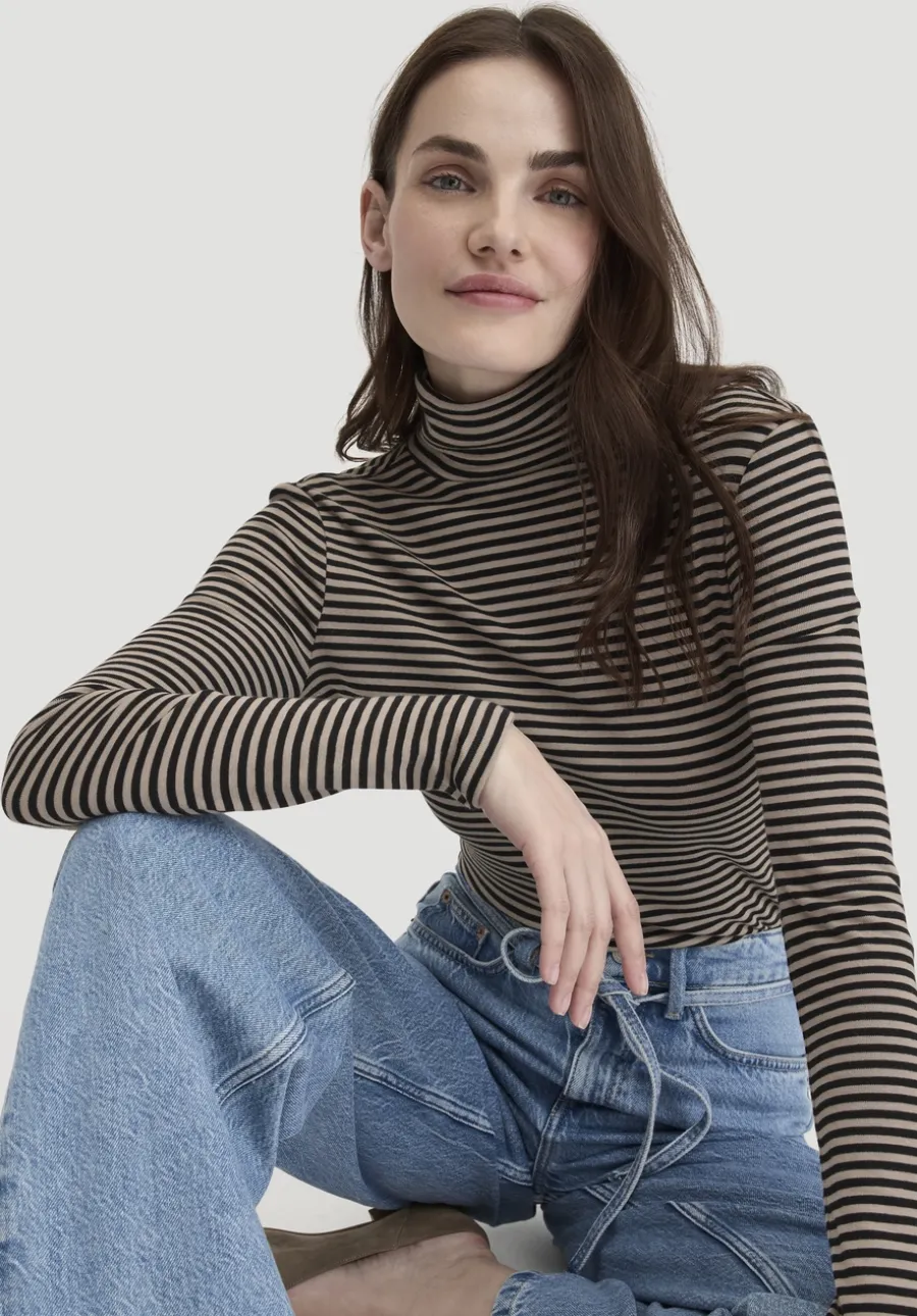 Streifen Softrib Longsleeve Fitted aus Bio-Baumwolle und Modal von hessnatur