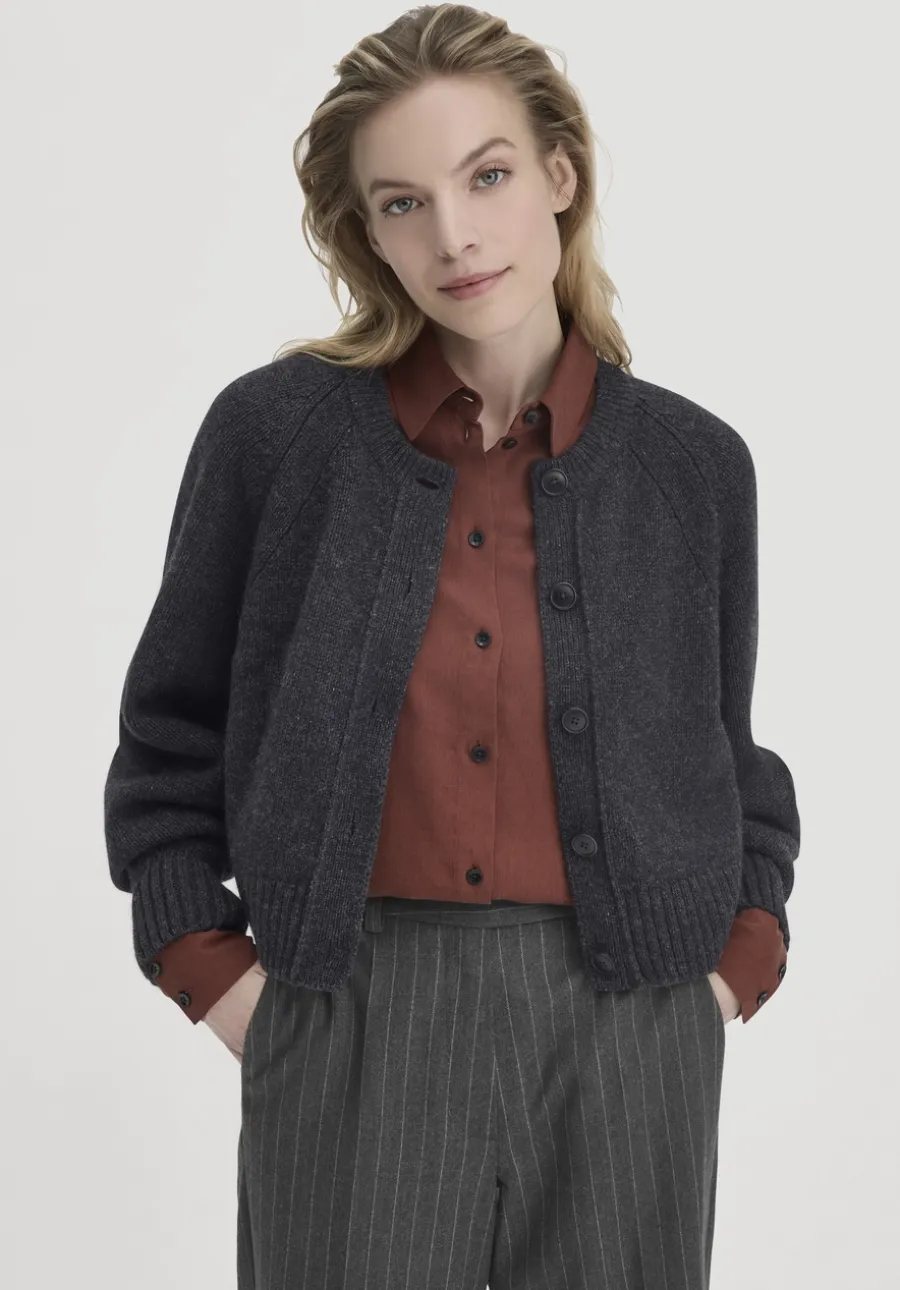 Strick Jacke Relaxed Cropped aus Bio-Merinowolle mit Bio-Baumwolle von hessnatur