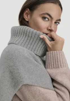 Strick Poncho Pullover Oversize BETTER RECYCLING aus reiner Bio-Merinowolle von hessnatur