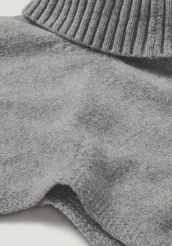 Strick Poncho Pullover Oversize BETTER RECYCLING aus reiner Bio-Merinowolle von hessnatur
