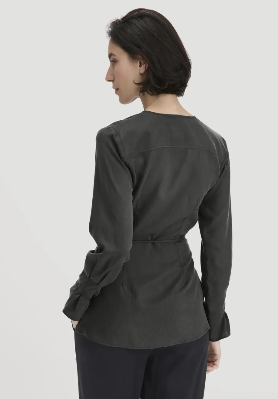 Wickelbluse Regular aus TENCEL™ Lyocell von hessnatur