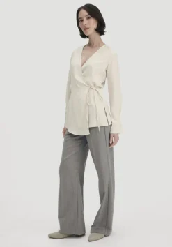 Wickelbluse Regular aus TENCEL™ Lyocell von hessnatur