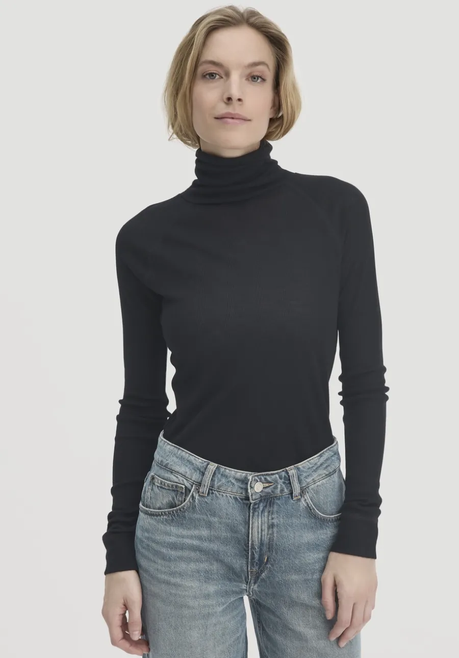 Wolle-Mix Longlseeve Fitted aus Bio-Merinowolle und TENCEL™ Lyocell von hessnatur