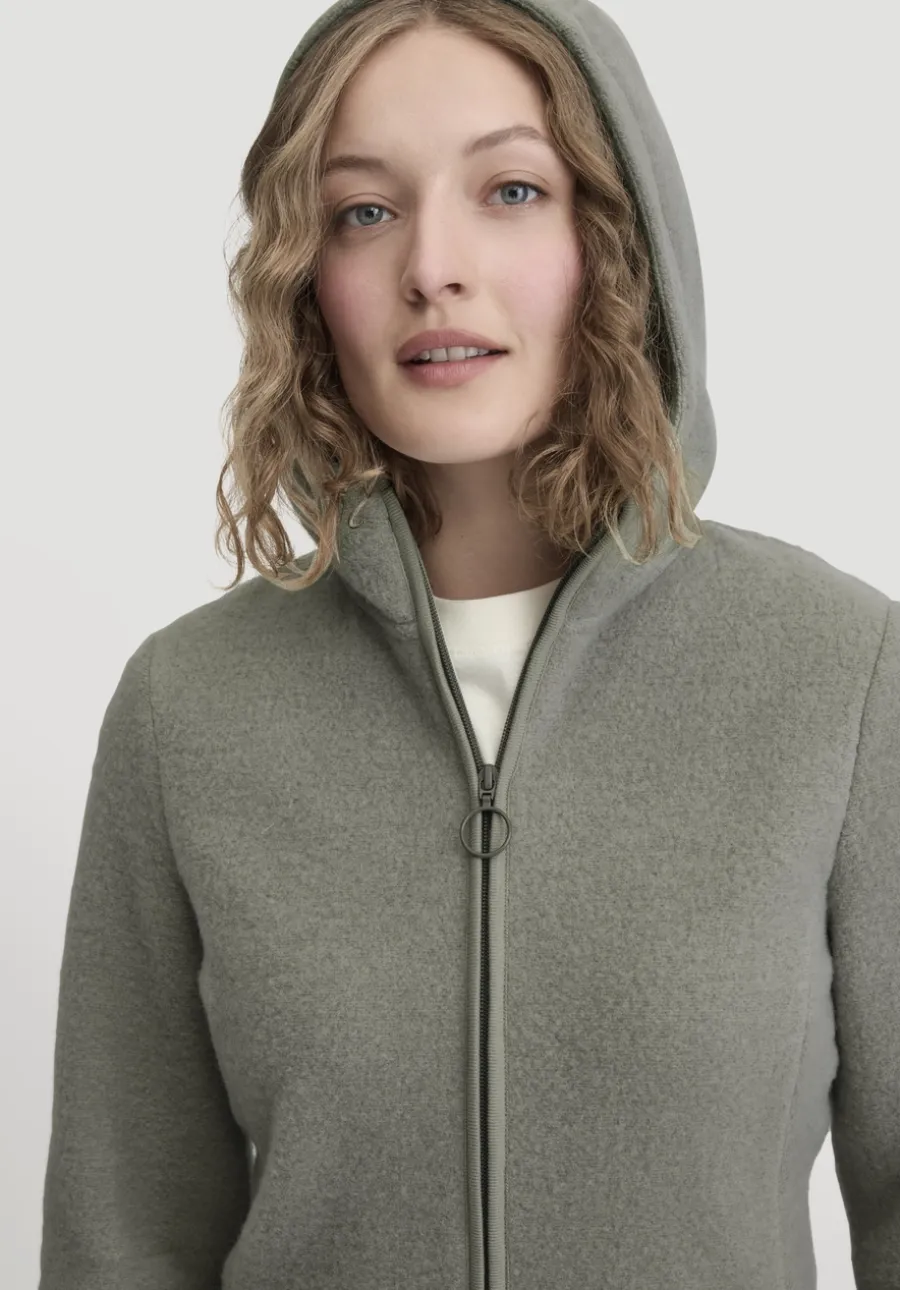 Wollfleece Kapuzen-Jacke Regular aus Bio-Merinowolle und Bio-Baumwolle von hessnatur